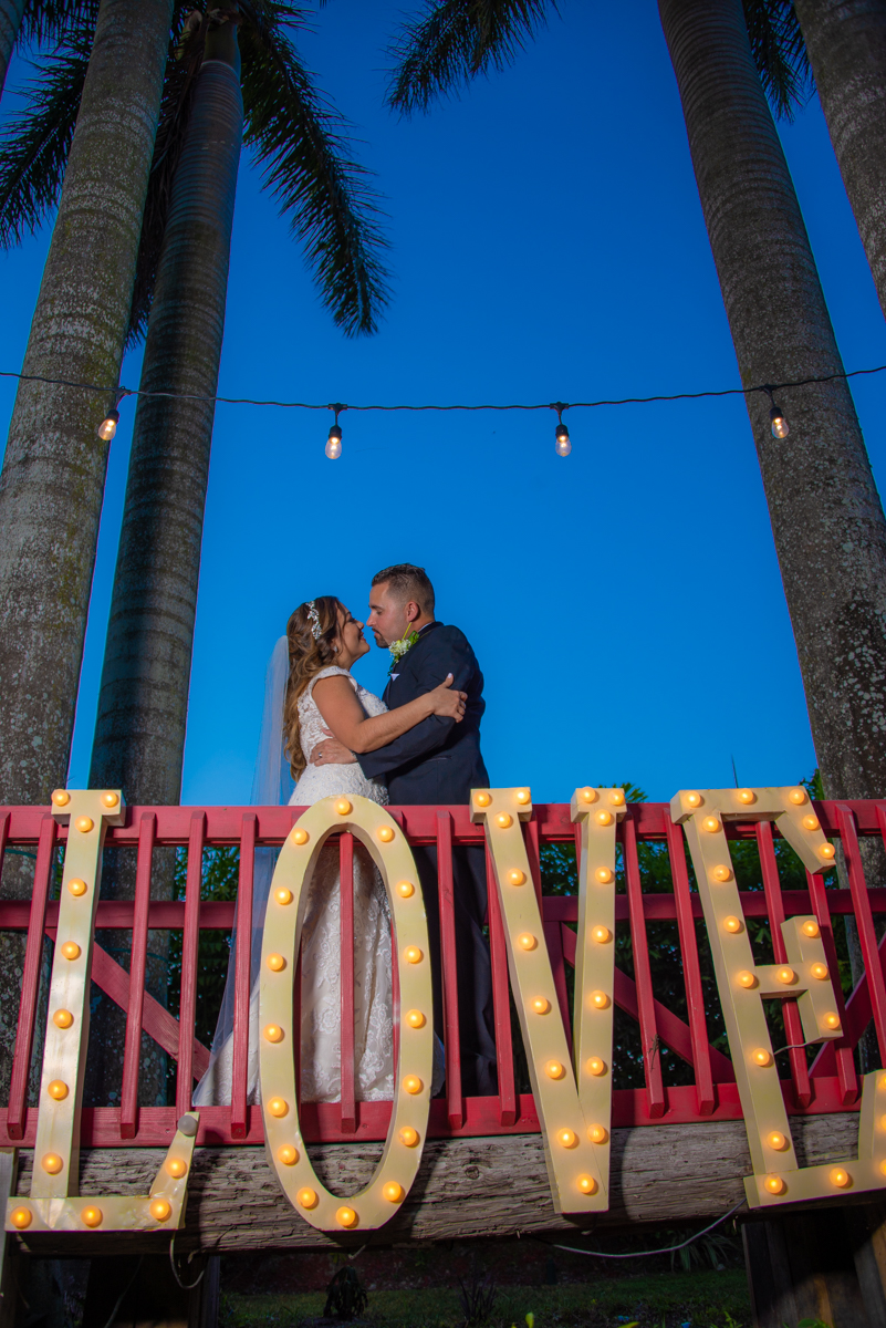 bride groom wedding love